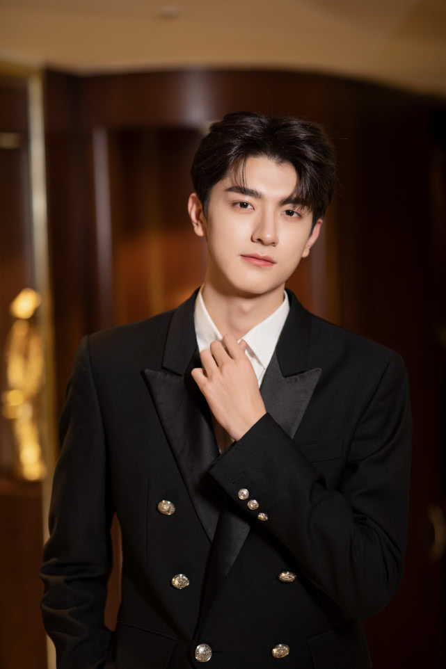 出了爆款之后发展并不如意,林一和徐璐的新作品能火吗?