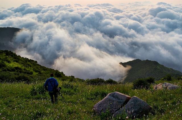 京郊山顶露营的最佳去处,北京延庆海坨山,体验下"中国小瑞士"