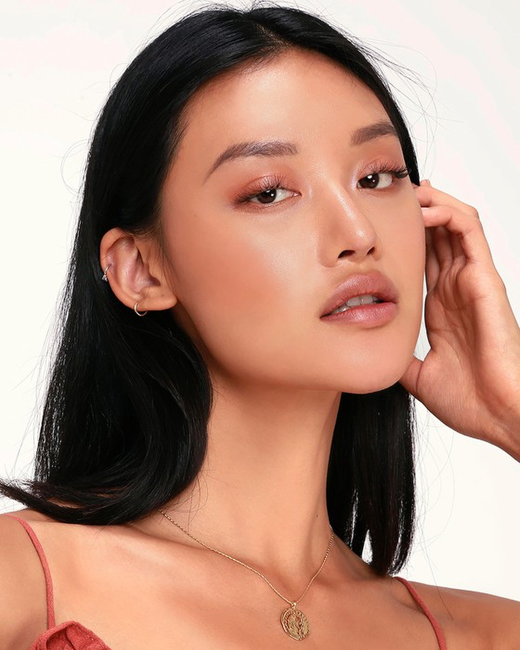 光是一眼便让人爱上的高级脸,来自jessie li的极致诱惑