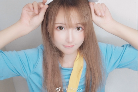 二次元主播丸子晒自拍遭调侃,网友却直呼受不了要下车