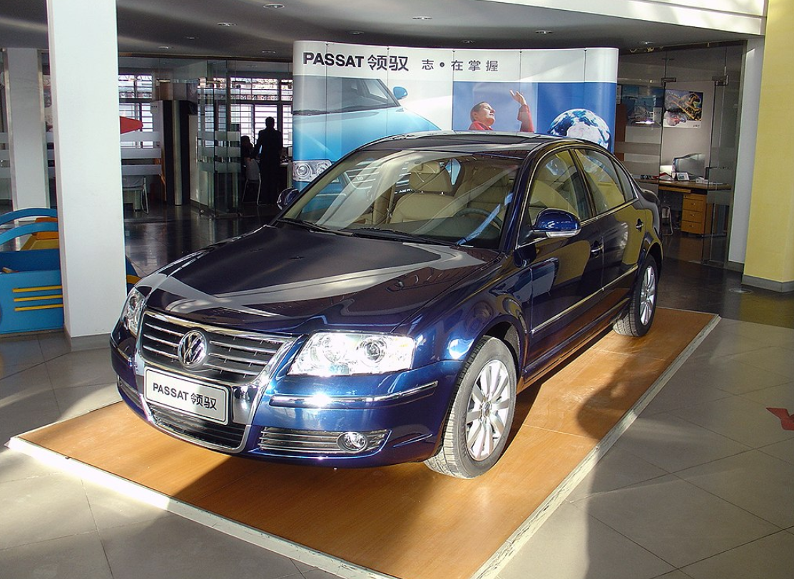 passat领驭拥有很炫酷的外形,时尚大气,运动感和科技感并存