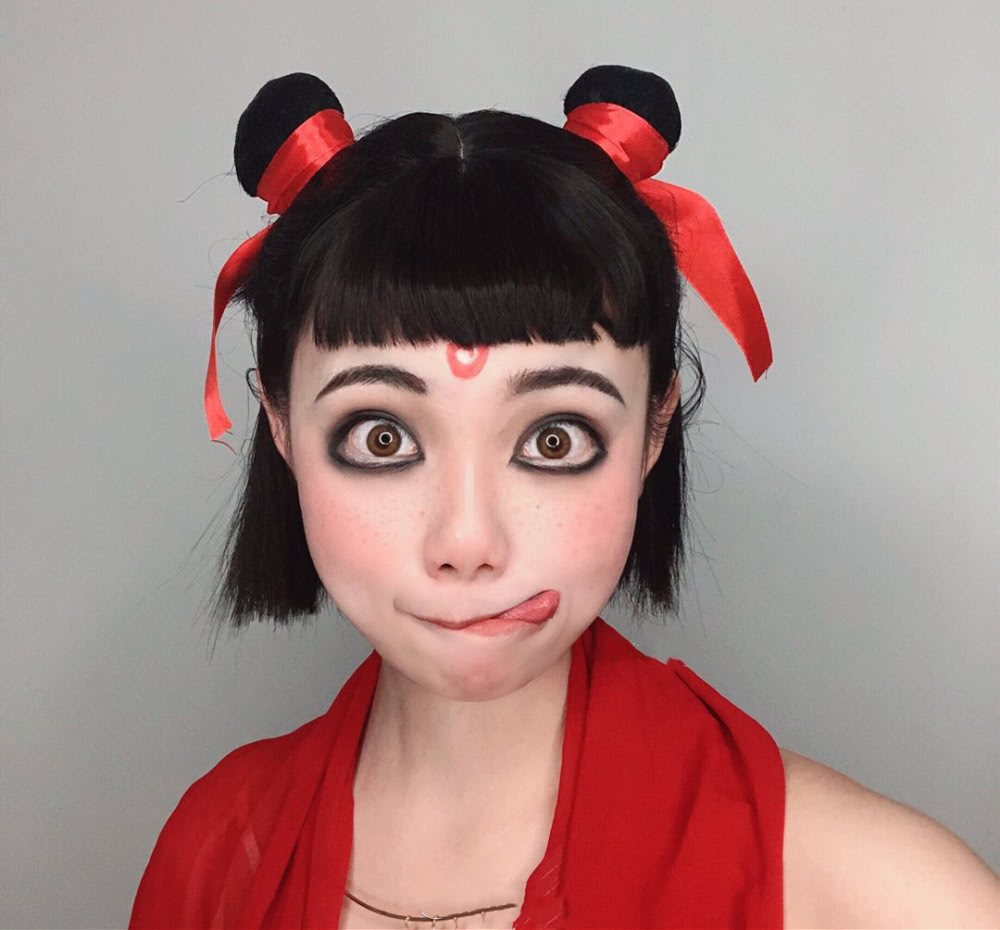 最像的哪吒cos,看到表面有点像,当她张嘴后,网友:哪吒本吒啊