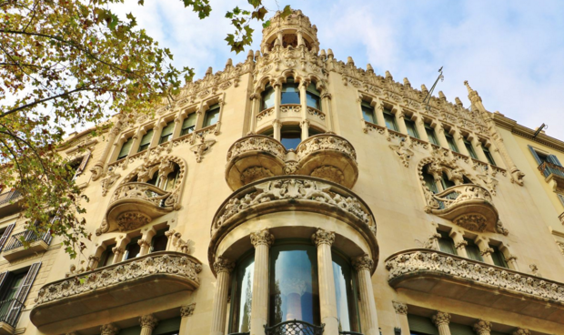 顺子爱旅:西班牙巴塞罗那著名景点,叶奥-莫雷拉之家!