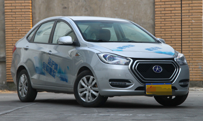 颜值在线的江淮iev5新能源,拥有豪华高贵的气质,令人着迷