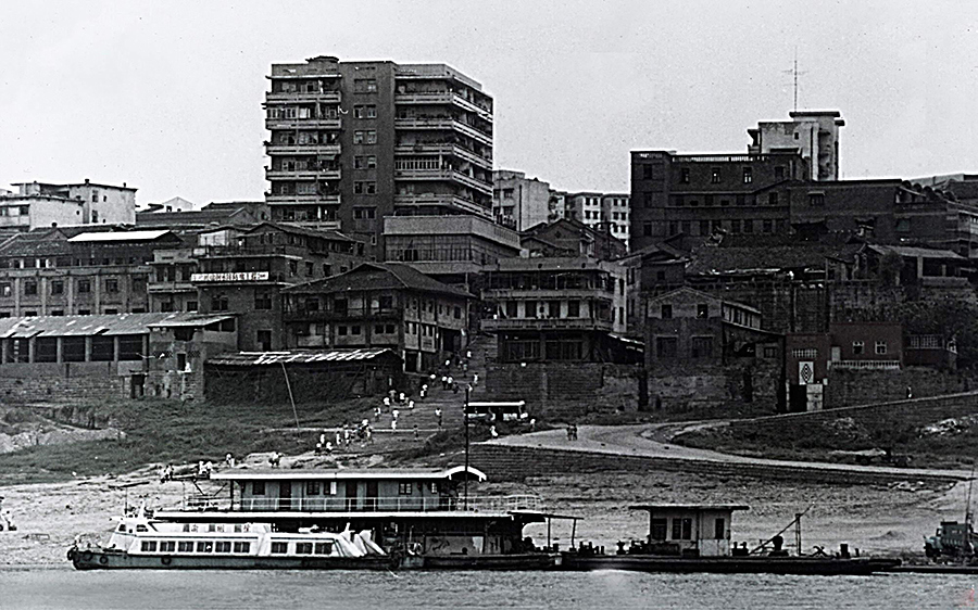 老重庆,老城区,老建筑,山城远古时期居然还有大象