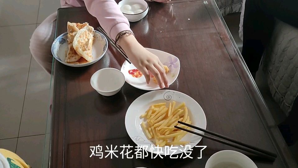 薯条鸡米花手抓饼,在家也能吃出鸡米花的味道