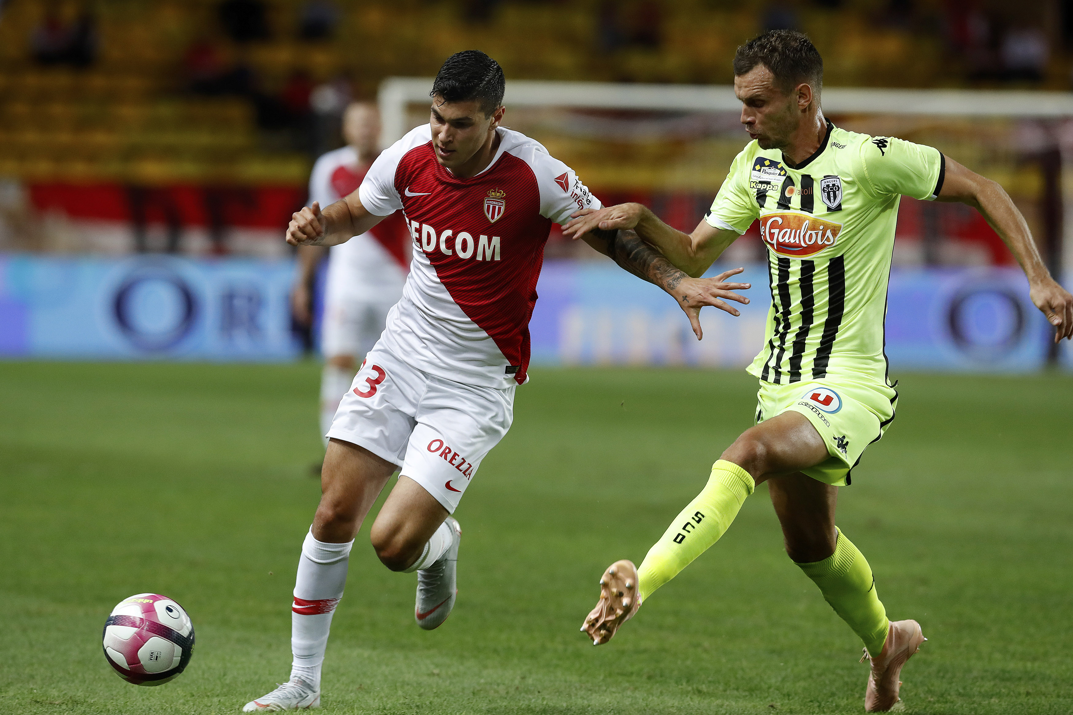 足球——法甲联赛:昂热胜摩纳哥