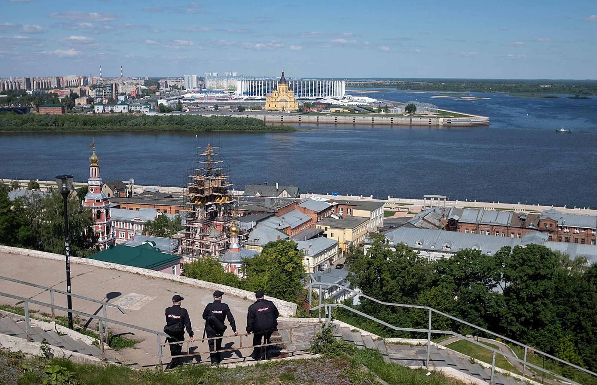 俄罗斯有一座城市,叫作:伏尔加格勒,位于东欧伏尔加河畔,这是一座有着