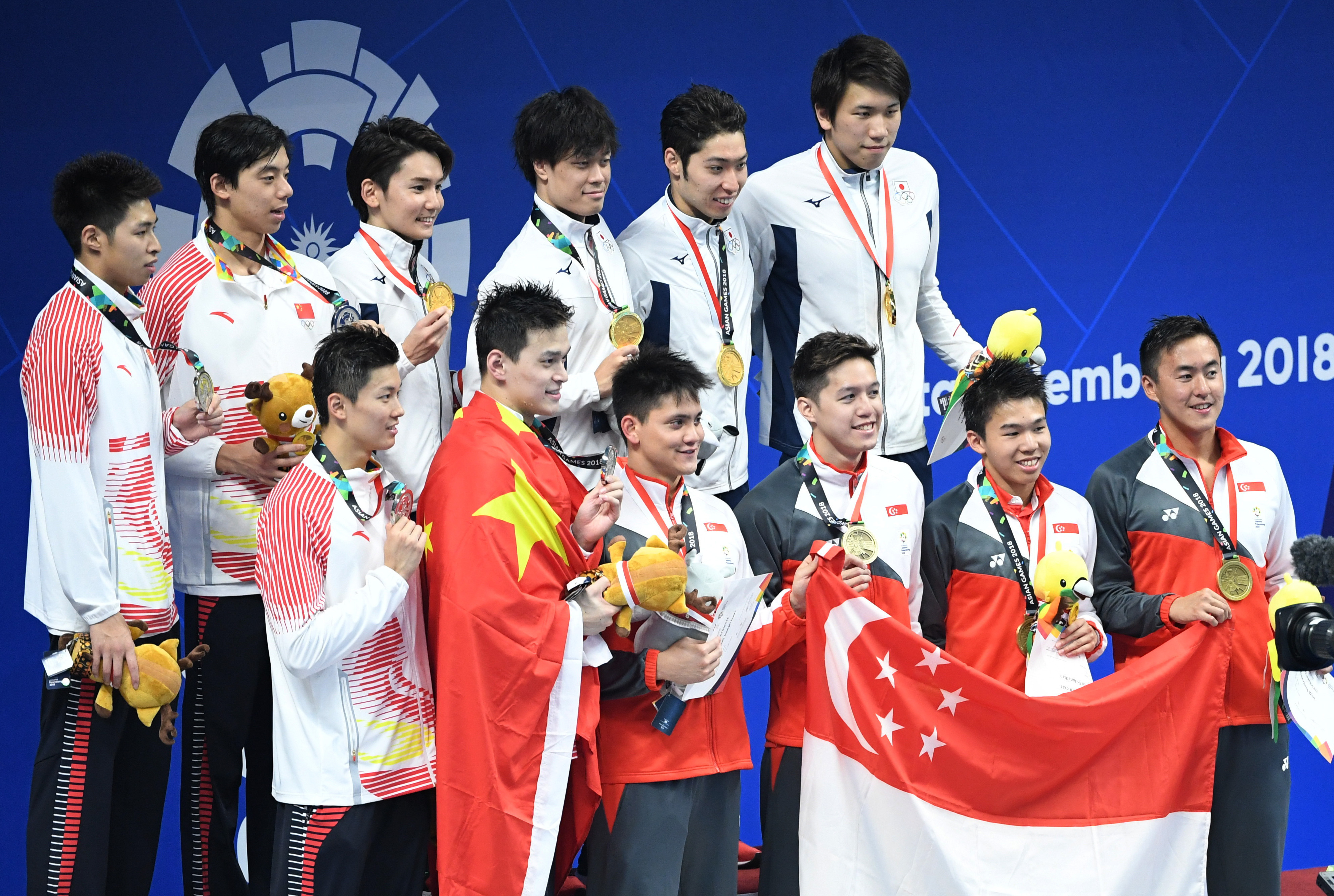 游泳——男子4x200米自由泳接力颁奖仪式(3)