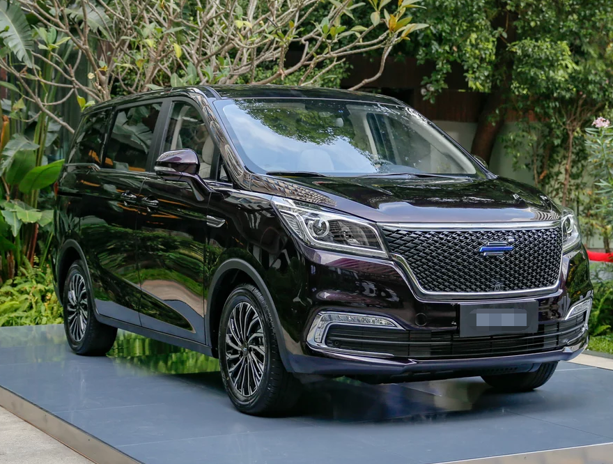 长安汽车-欧尚cosmos(科尚),外观成熟稳重,车内设计也十分温馨