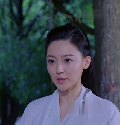 【"萧玉"《楚乔传》里的小角色,剧照虽美,图五更让人想入非非!