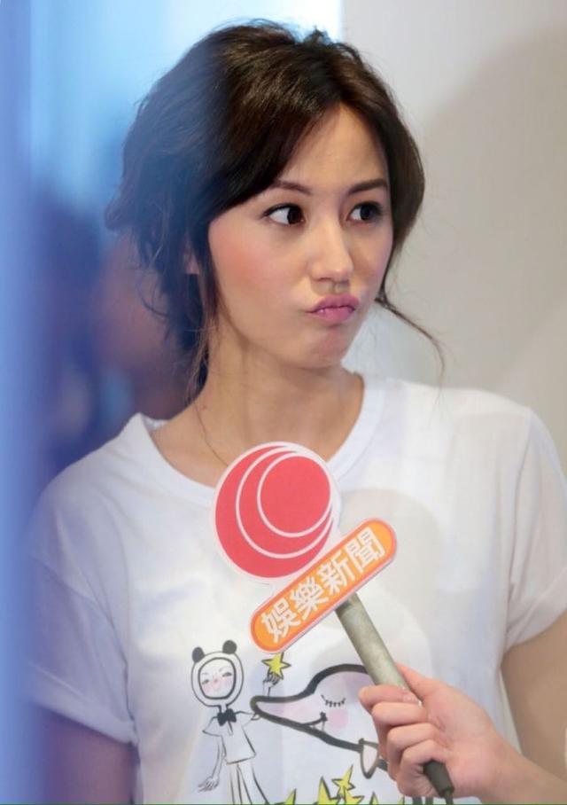 知性女神,刘心悠壁纸合集,无水印,一眸一笑彰显气质