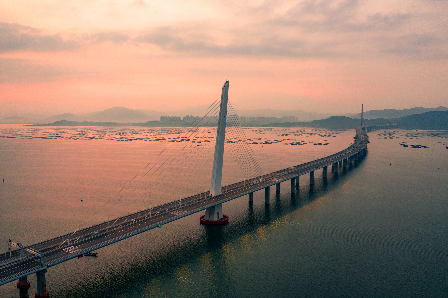 风光摄影:深圳湾大桥