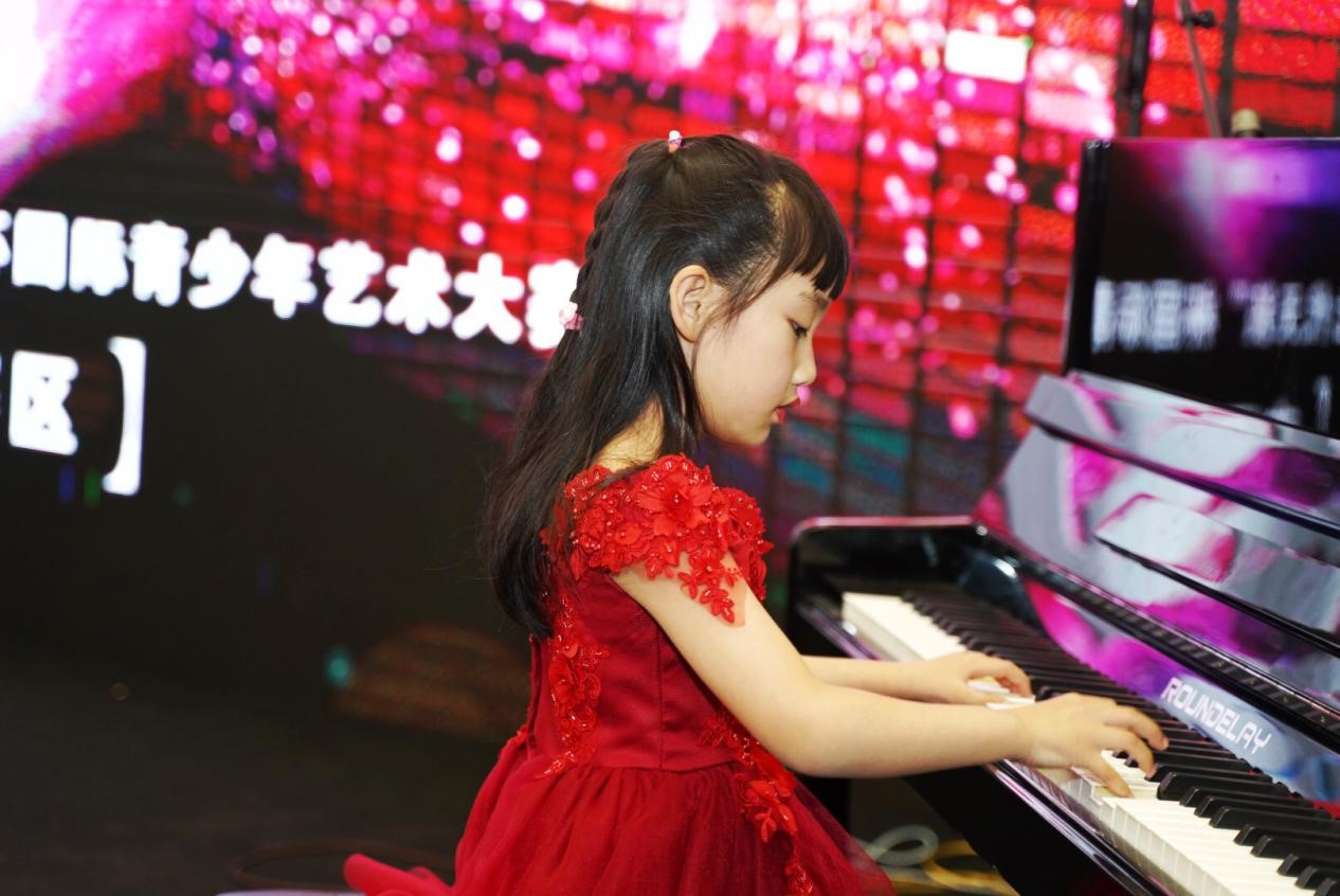 2019"东风日产第七代天籁"杯国际青少年艺术大赛