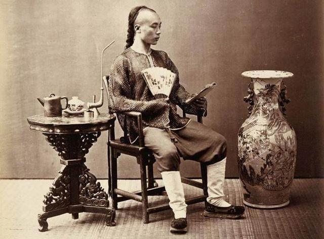 满清人都留着辫子,那么他们多久洗1次头呢?有人居然3年不洗!