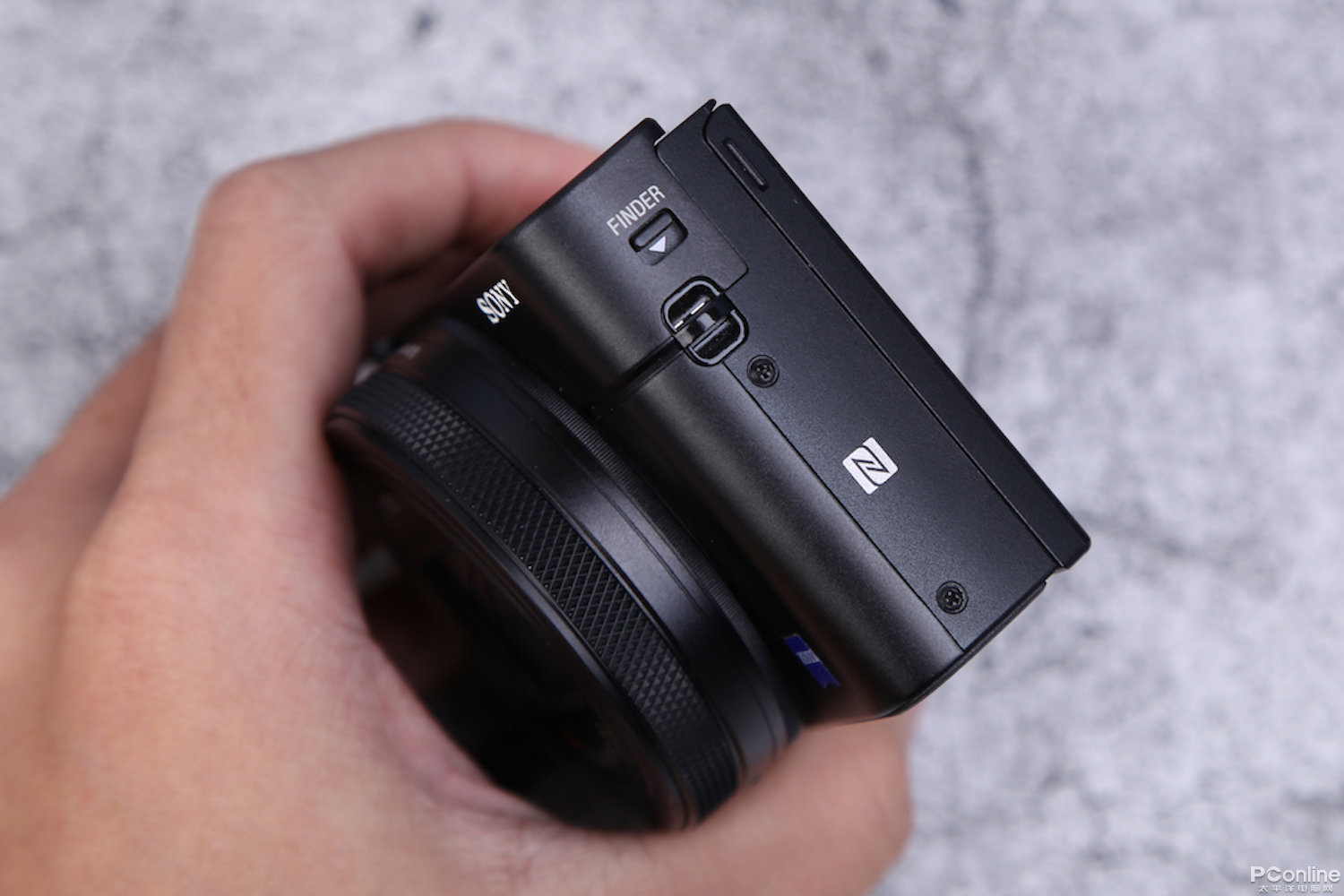 索尼黑卡rx100m6外观图赏