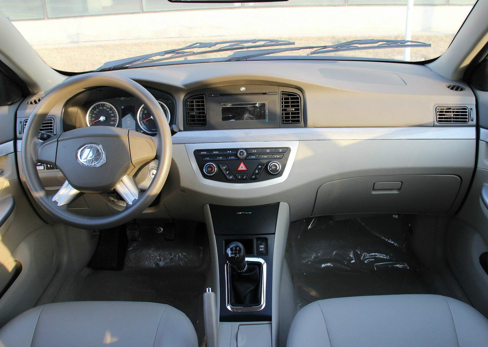 对力帆630外观和内饰的品鉴