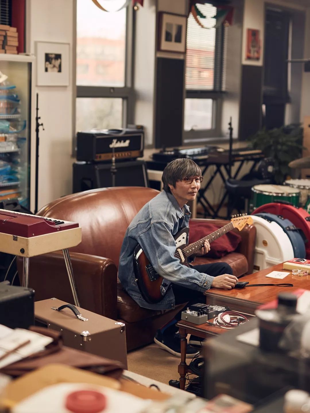 沉默隐士与焦虑中年|专访"大牌"音乐制作人张亚东