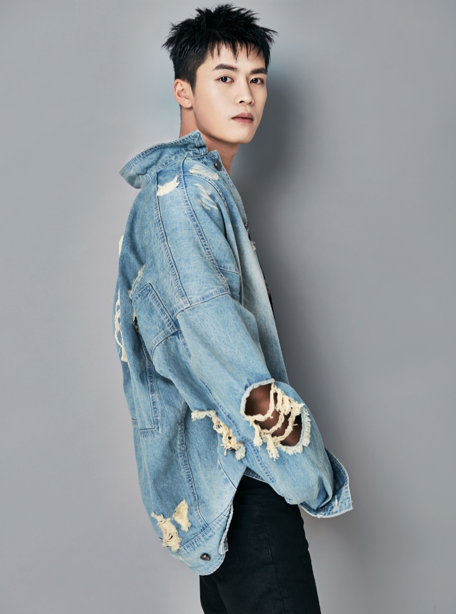 宁桓宇《千门江湖》收官 口碑收视双丰收