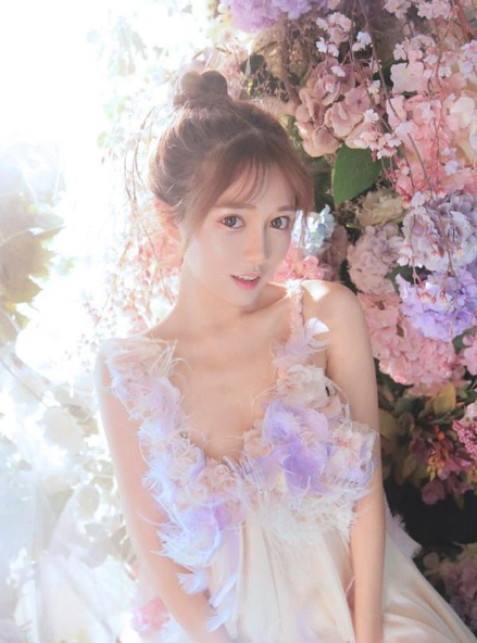 林月瑶美眸一阵失神,差距,这么大吗.
