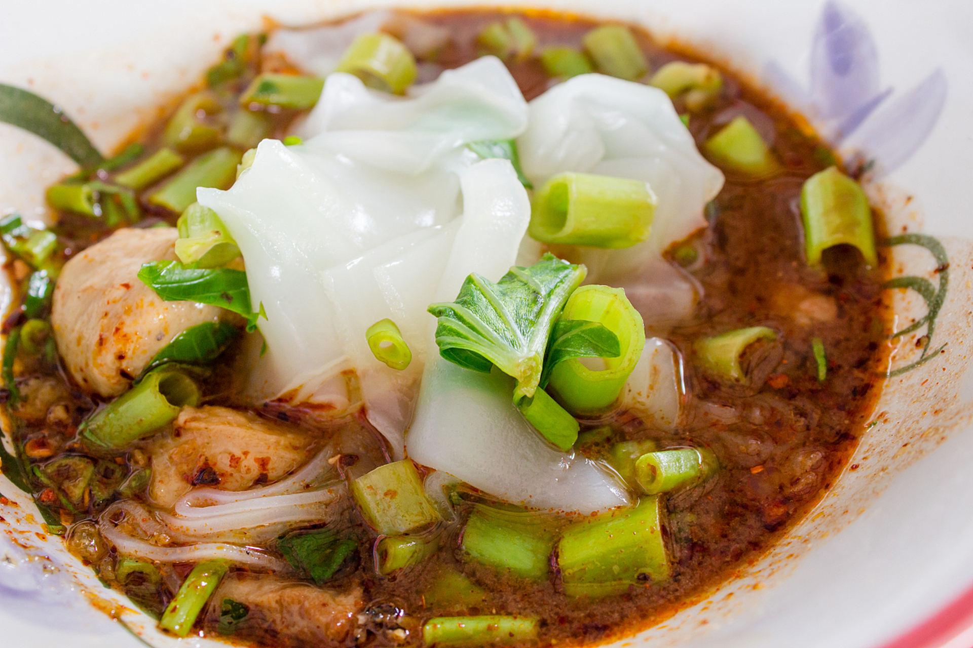 冬季到邯郸,必去的一个景点是广府古城,必尝的一道美食是邯郸拽面.