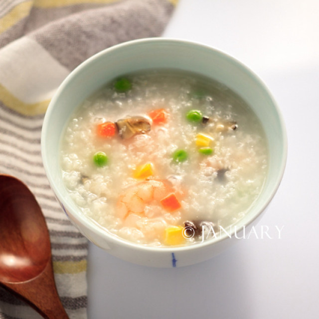 五彩虾仁粥,不仅可以美容养颜,还简单易学