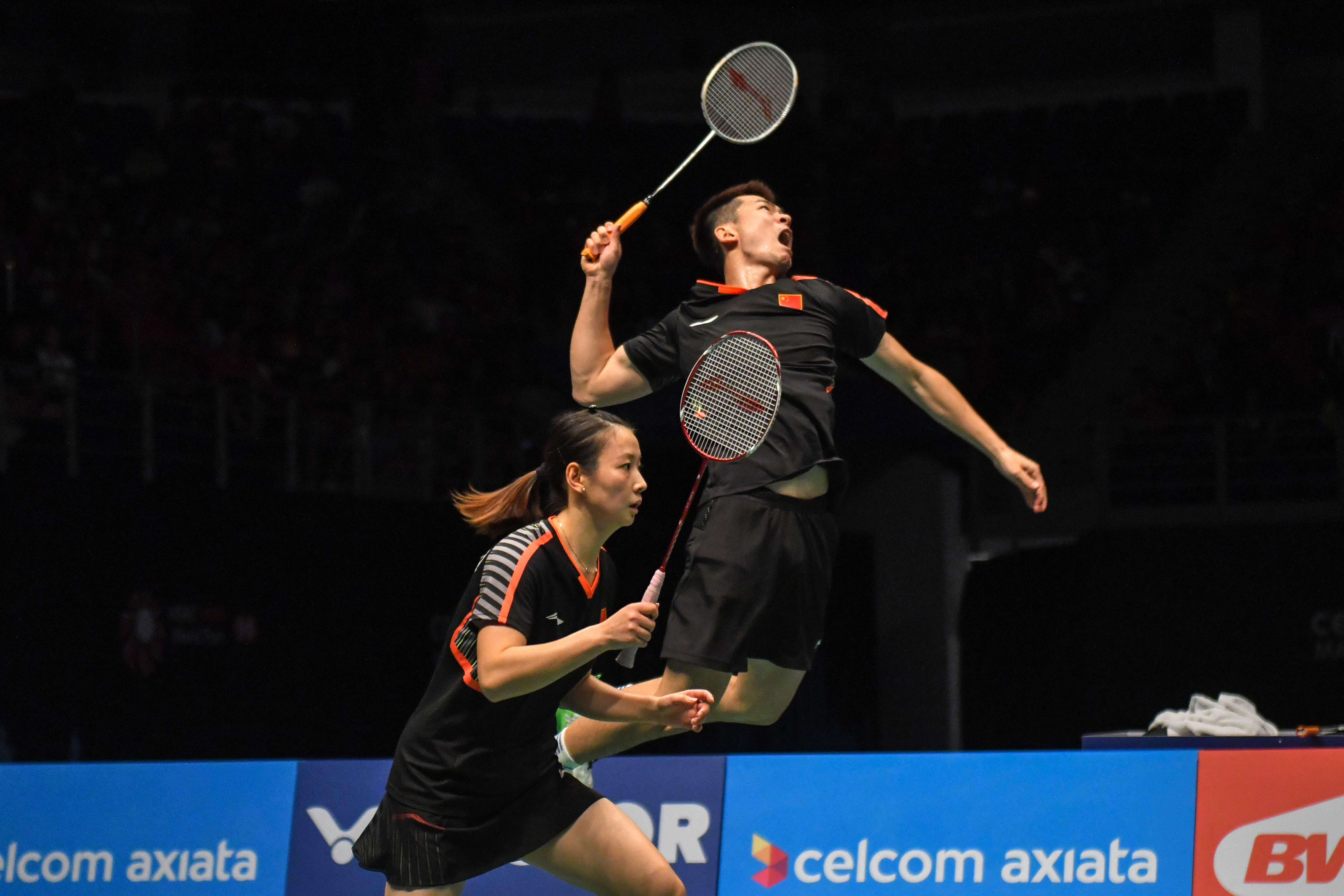 羽毛球——马来西亚公开赛:郑思维/黄雅琼夺得混双冠军(2)