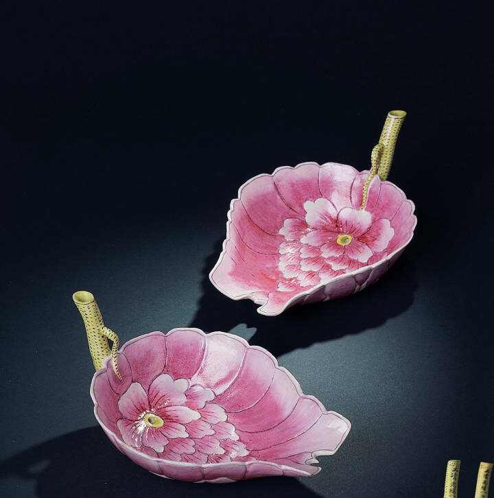 河北博物馆· 清代粉彩荷花吸杯
