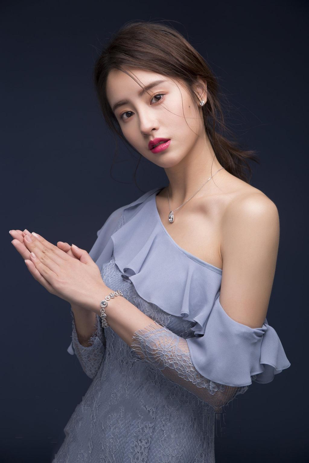 中国内地影视女演员,平面模特 毛晓慧