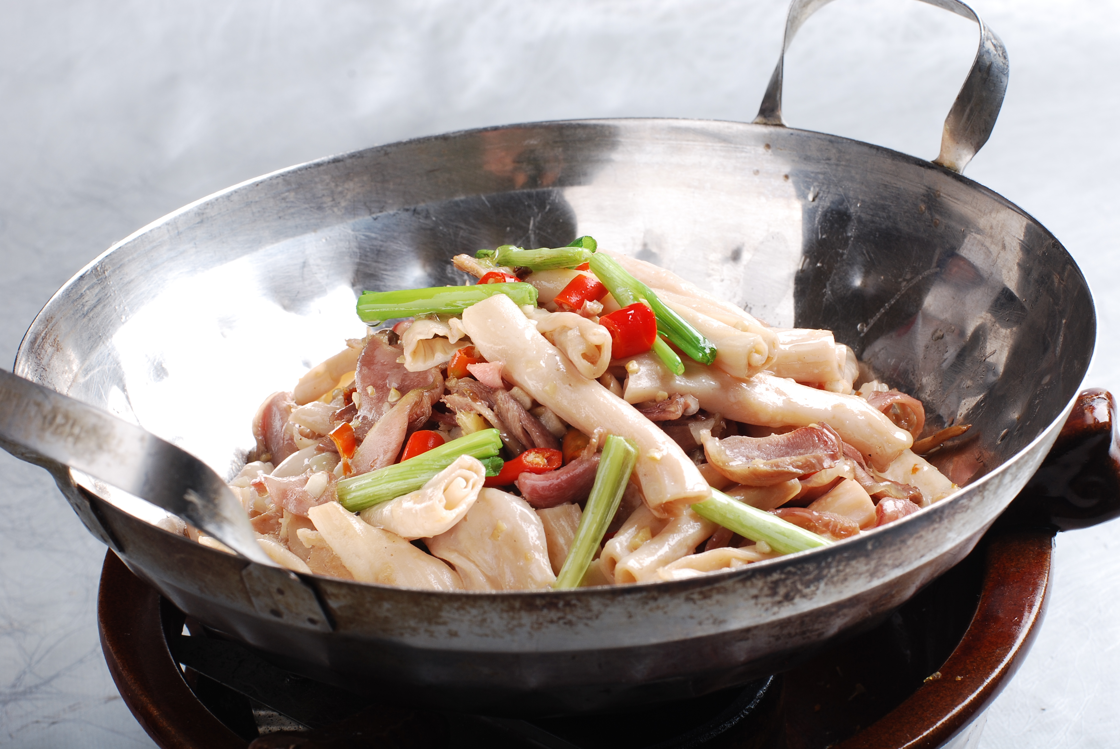 每天六道花样菜:寻常菜里玩花样,可口又健康 干锅双脆