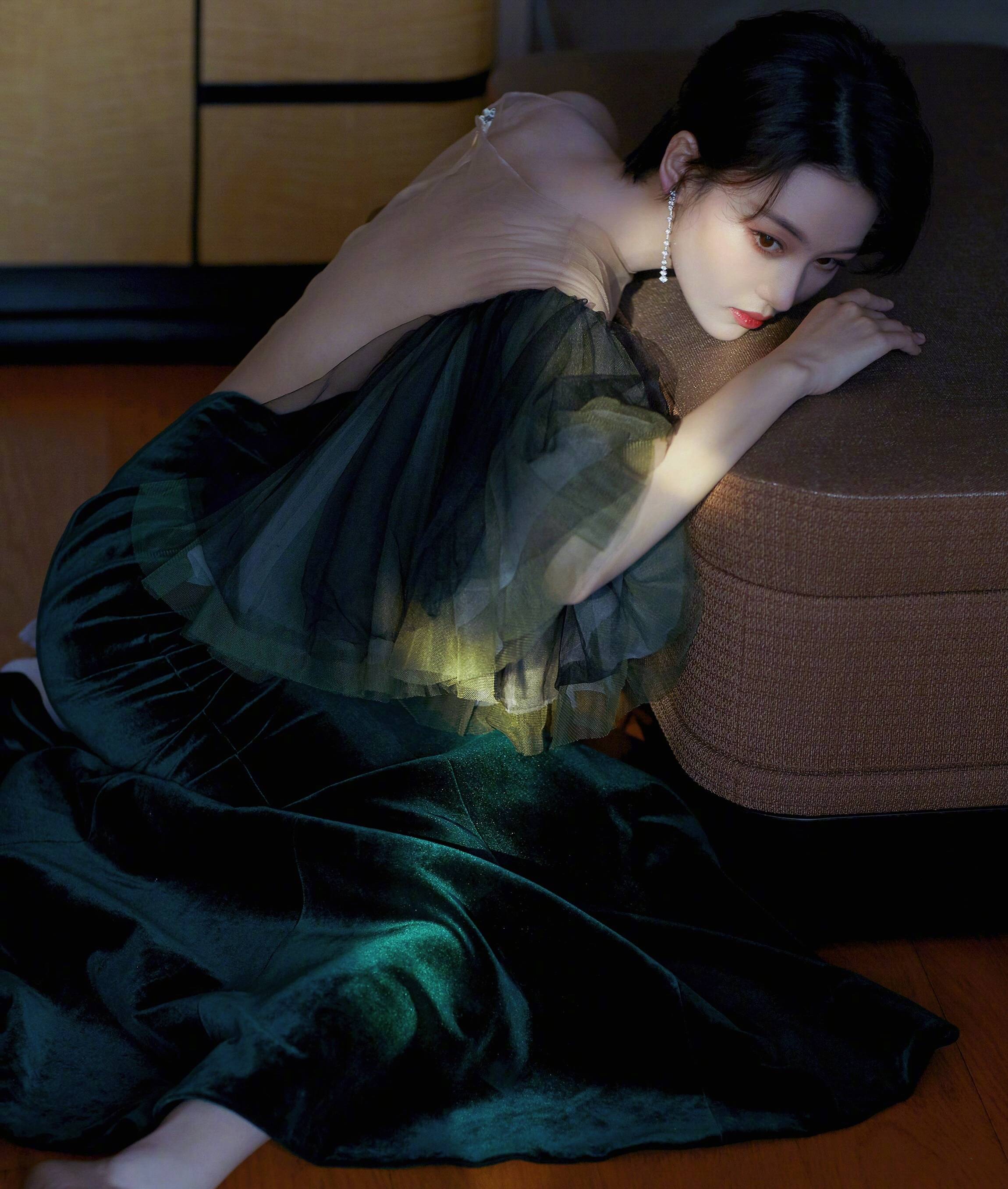 女明星张馨予写真