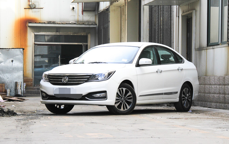 这款东风风神-风神a60,感觉比较炫酷,高端大气上档次,十分舒适