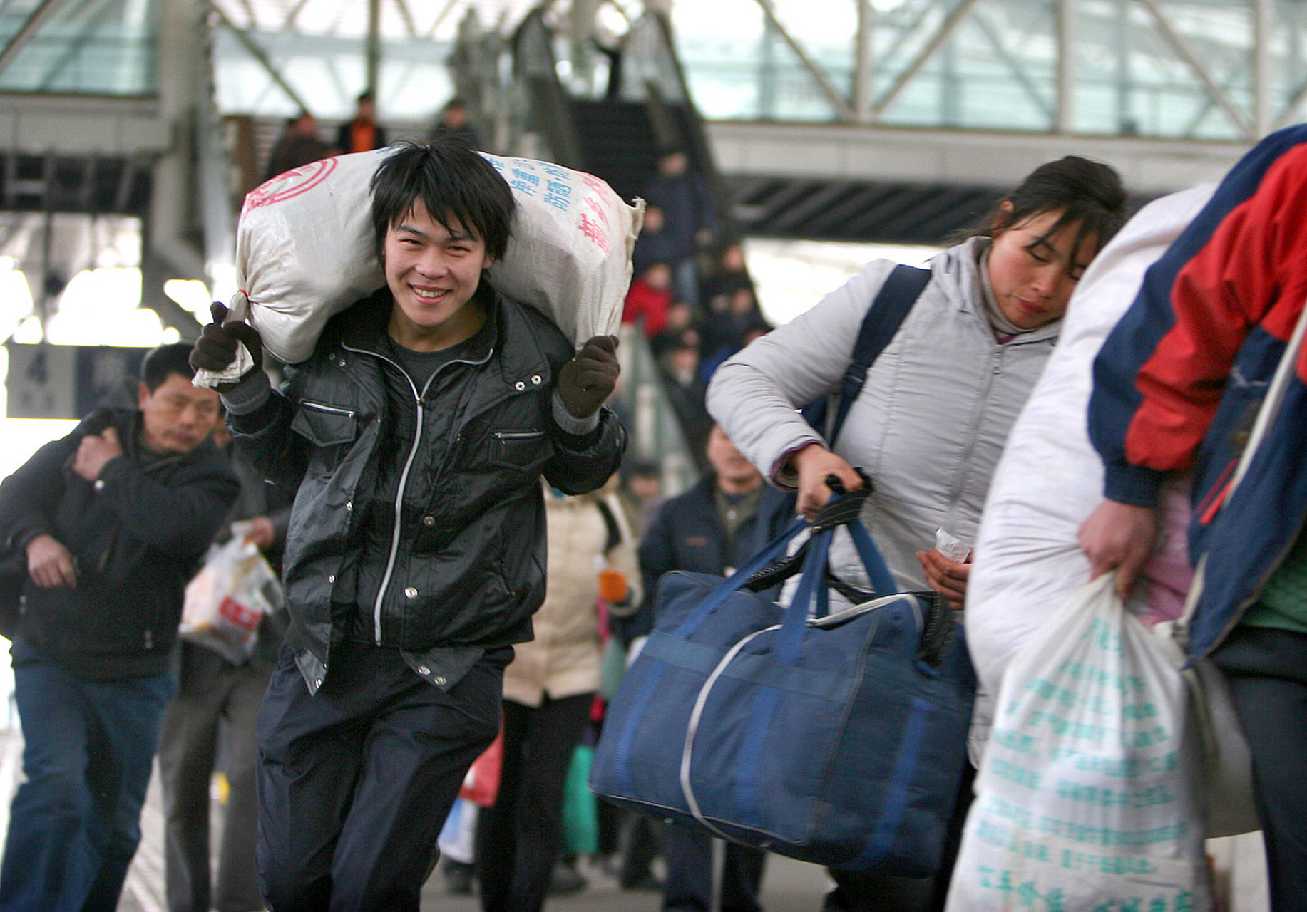 2023年清明节# 清明时节雨纷纷,还是辛苦打工人!