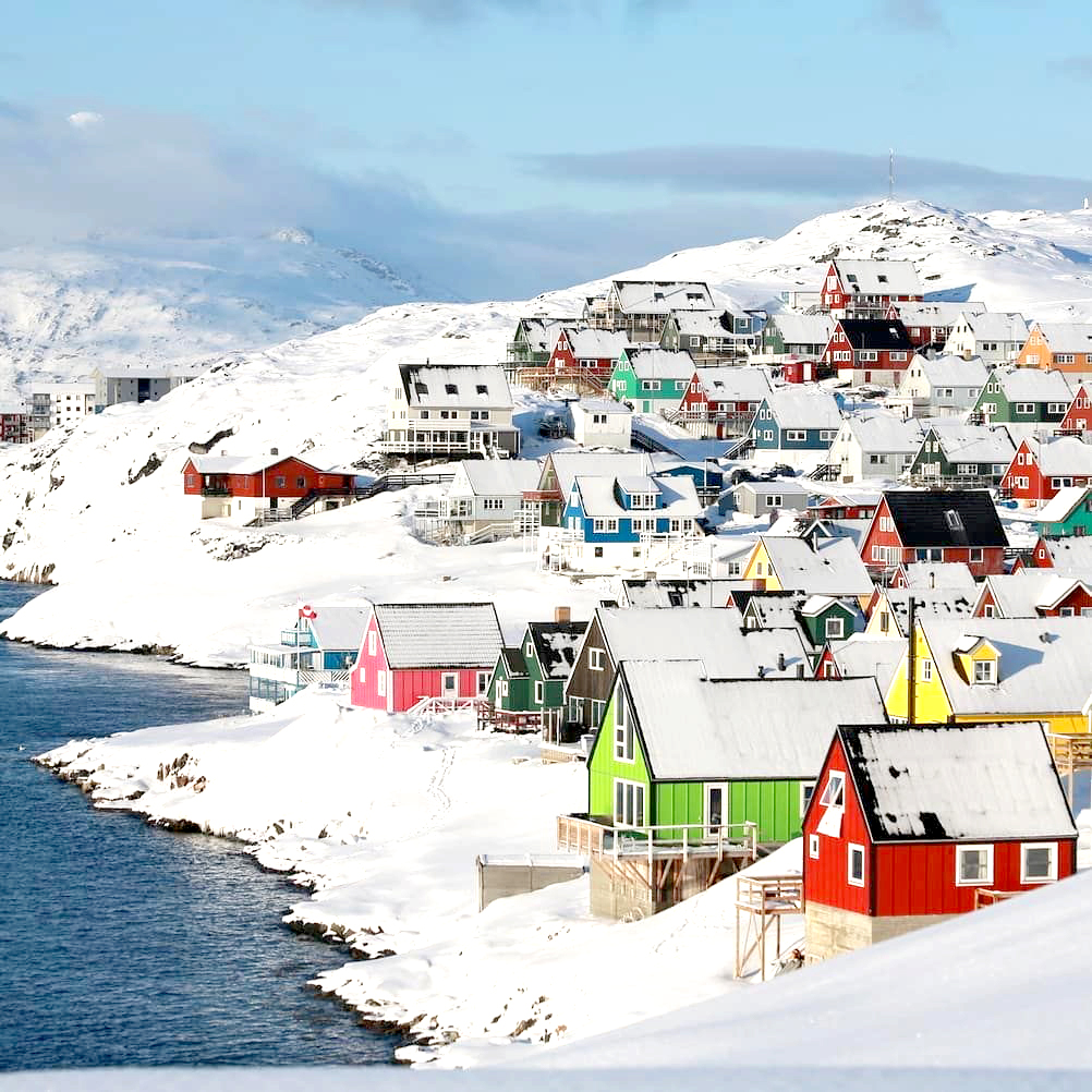 光景美图分享45:格陵兰岛城镇风光篇(丹麦)冰雪里的彩色房子
