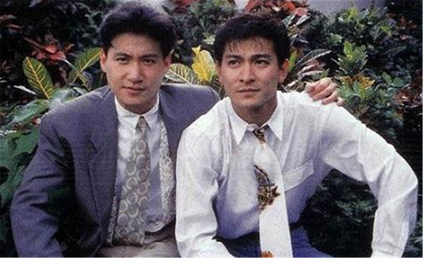 刘德华张学友不同时期的照片告诉你,什么才是真正的天王!