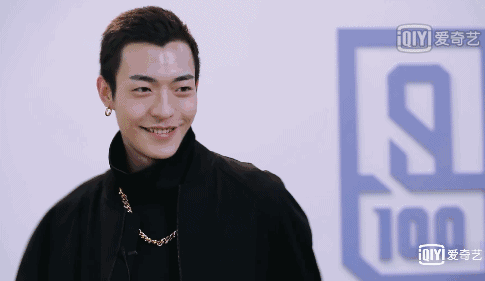 2019娱乐圈年中大戏:卜凡刚红就解约真相究竟如何?