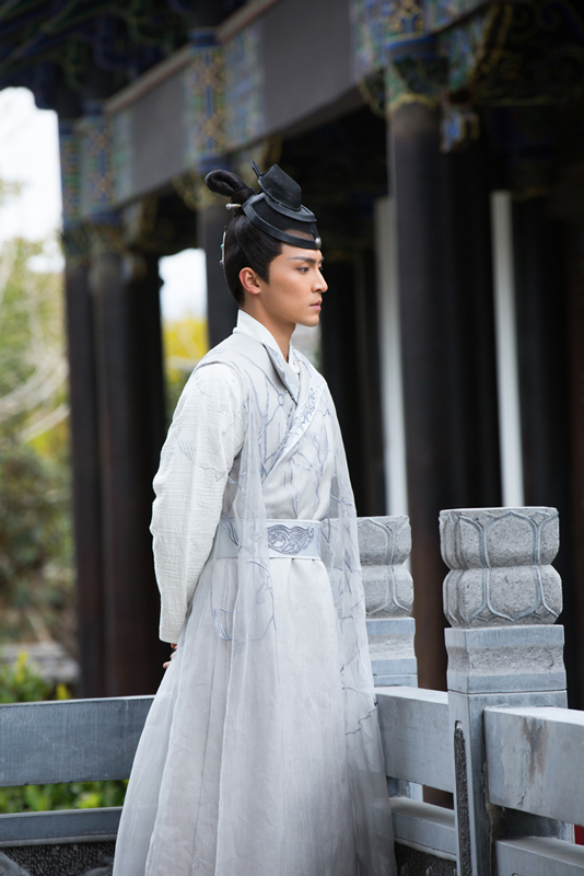 高泰宇《众王驾到》今日开播《天龙八部》开机热度不断