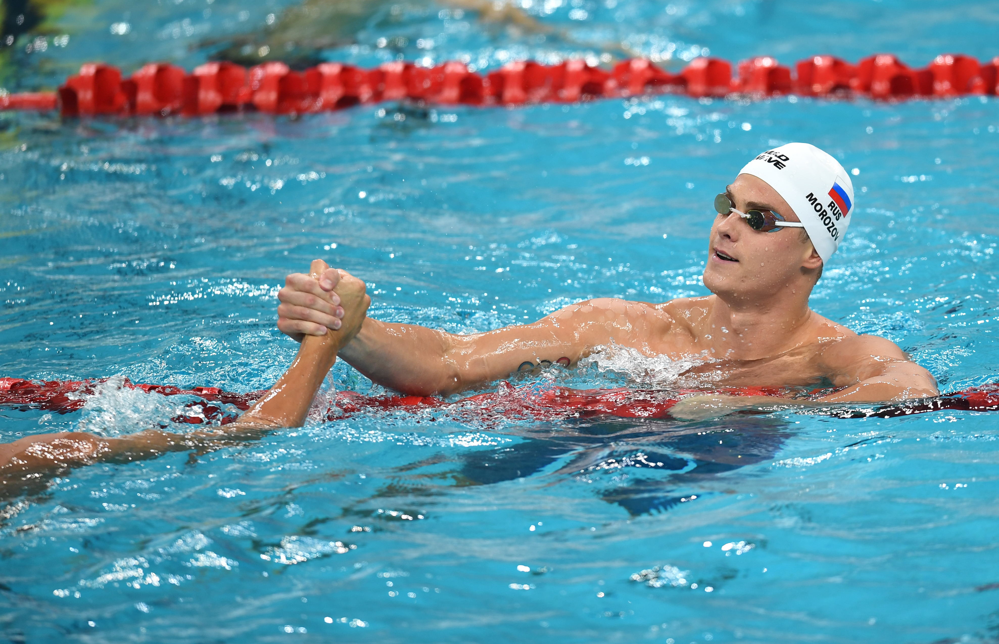 游泳——短池世界杯北京站:俄罗斯选手莫罗佐夫获得男子50米蝶泳冠军