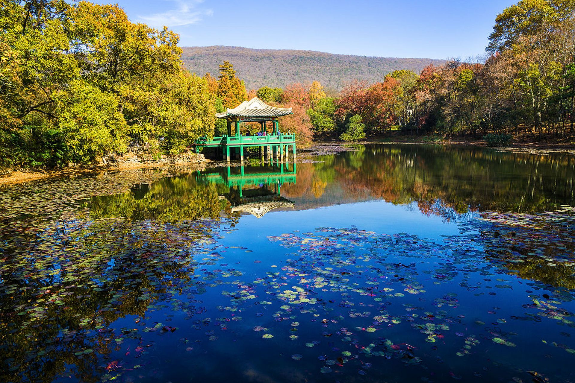 流徽榭位于南京市玄武区紫金山钟山风景名胜区内,是中山陵纪念性建筑