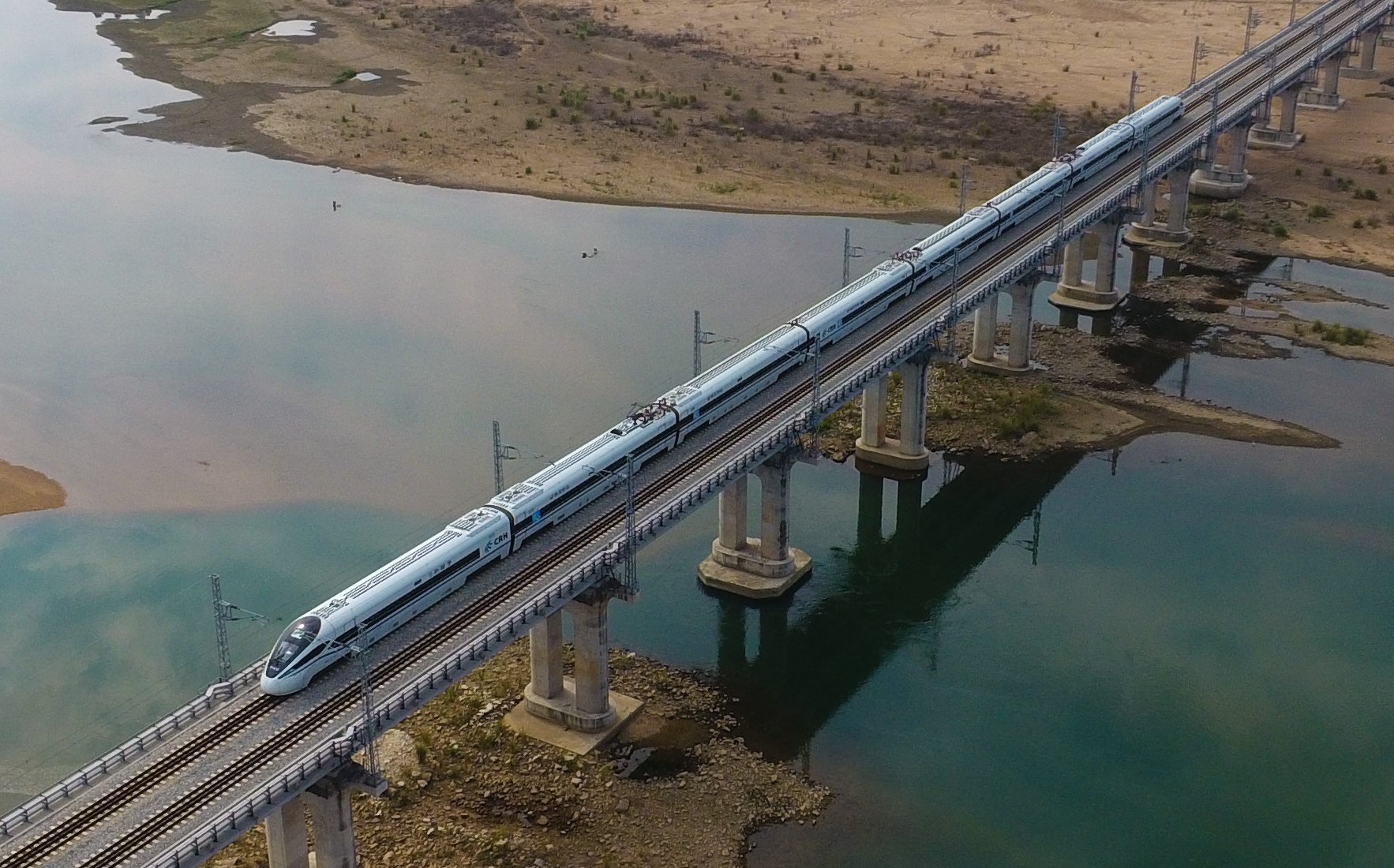 世界首条环岛高铁"腾飞"海南(14)