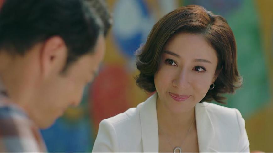 港剧女性角色妆容被赞,终于不是花眼影和荧光色口红!