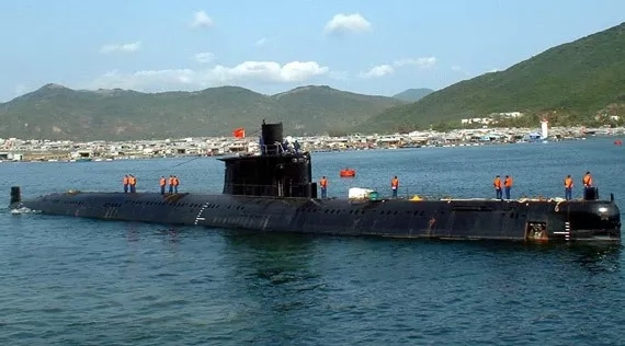 经军委批准,海军北海舰队一退役潜艇移交宁夏银川市政府