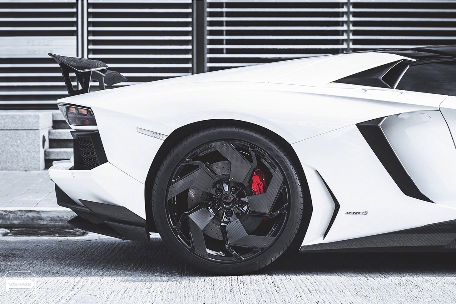 pur兰博基尼,真的太帅了