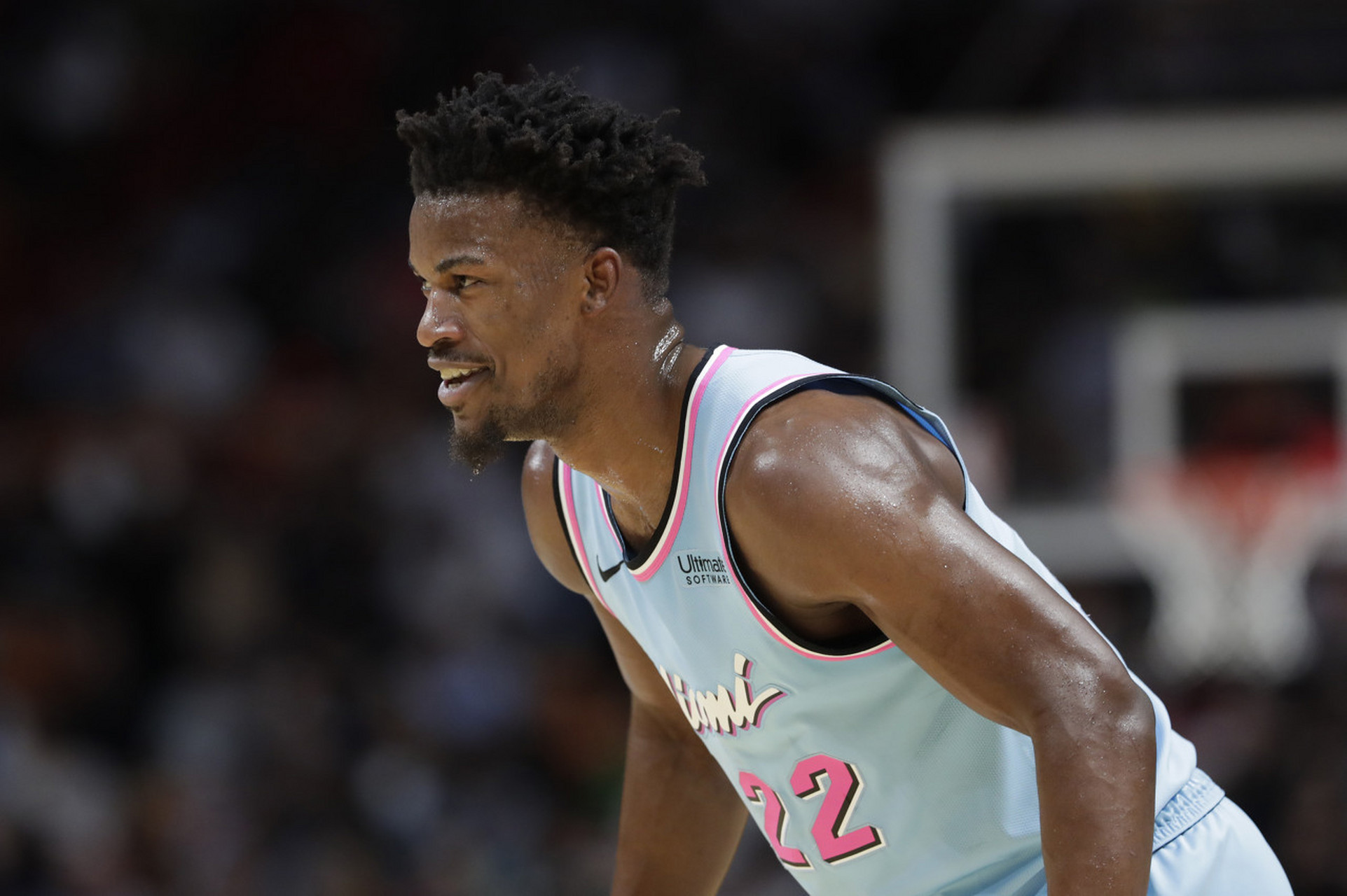 万物皆可云# 因疫情影响,nba目前处于无限期休赛