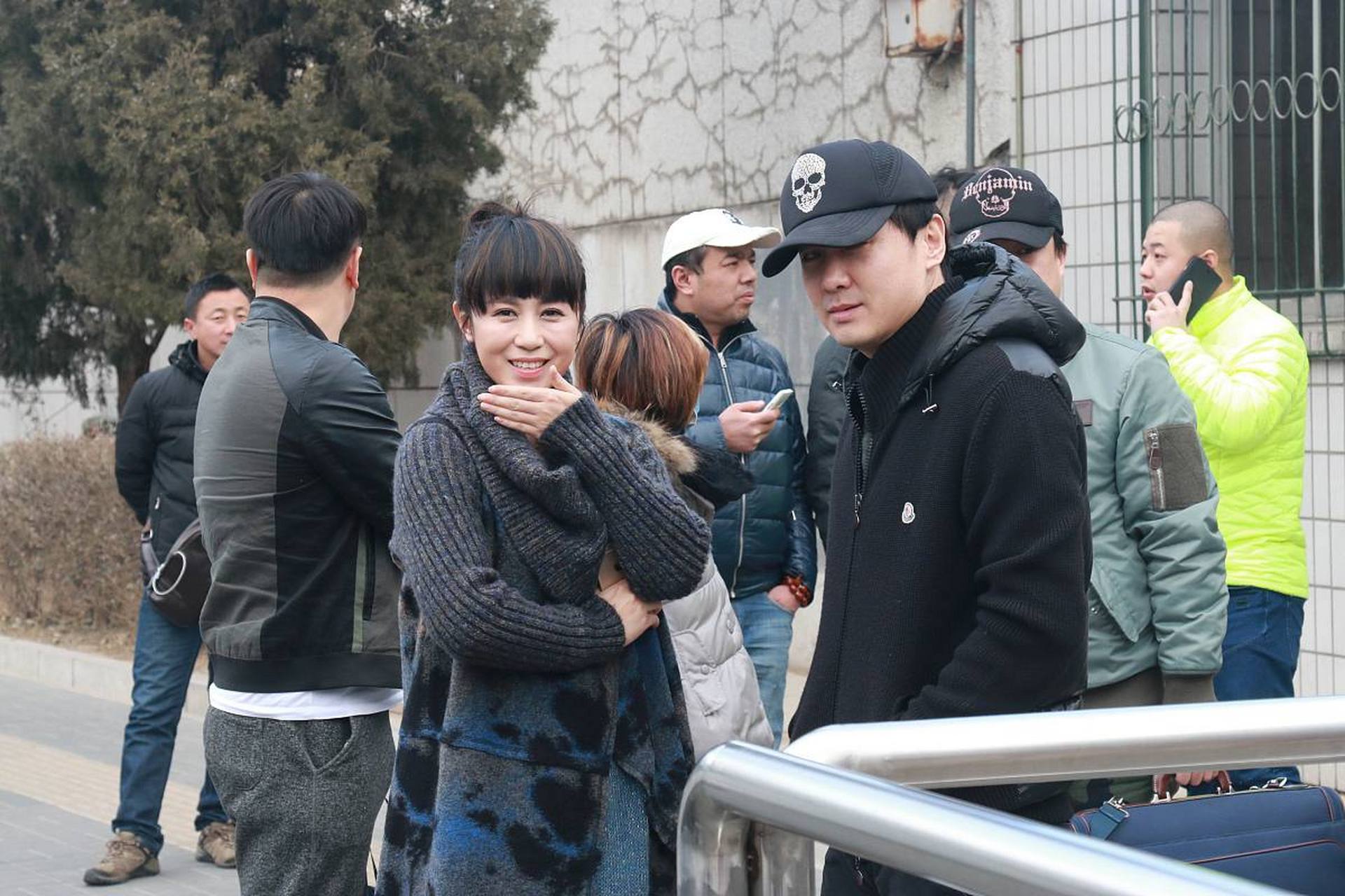 今年春晚,沈腾马丽和艾伦演的小品,要包袱没包袱,要主题没主题,内容