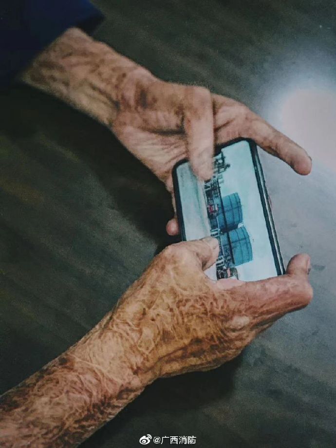 2019最不想删的3张照片