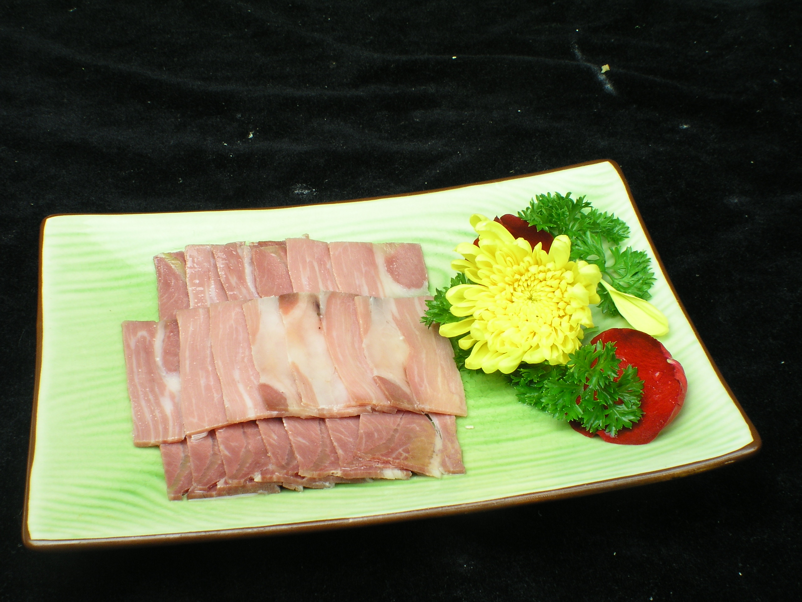 美食新花样:推荐六道家常菜,精致与美味兼得 宣威火腿凉片