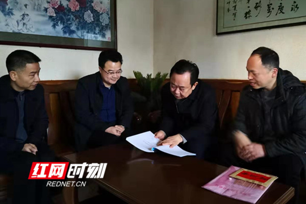 蒋善生深入零陵区走访慰问优秀政协委员