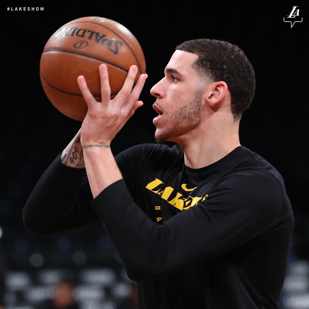 詹皇钦点之人提前开始热身 训练不遗余力速度快到摄像机都跟不上