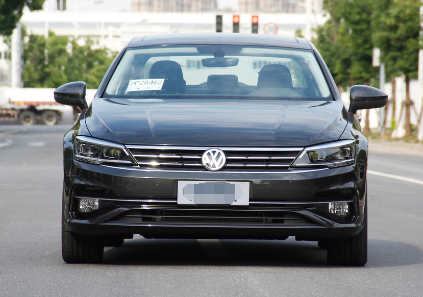 上汽大众凌渡 230tsi dsg风尚版的欣赏以及品鉴